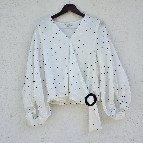 BundleVintage America Red DenimShorts &The Line of Style Polka Dot Wrap Blouse - Picture 4 of 15